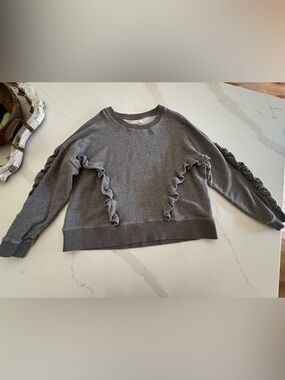 Ruffle-Trim Gray Women's Sweatshirt Size Large EUC
